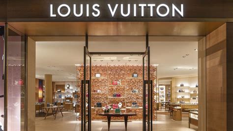 cherry creek mall louis vuitton|louis vuitton cherry creek denver.